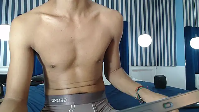 Show de webcam de latinbigcrazy