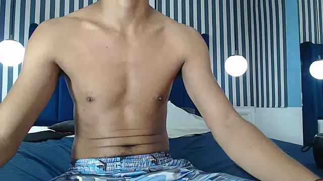 Show de latinbigcrazy na webcam