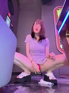 littleqiu – webcam-show