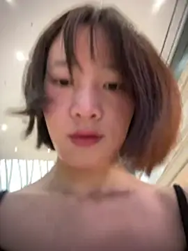 littleqiu's Live XXX Chat