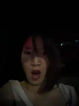 littleqiu чат на живо