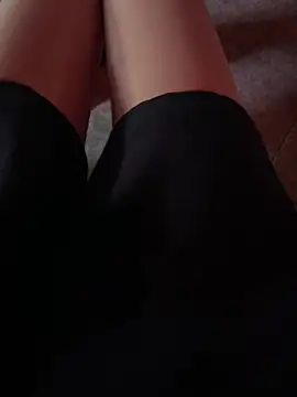 littleqiu webcam show