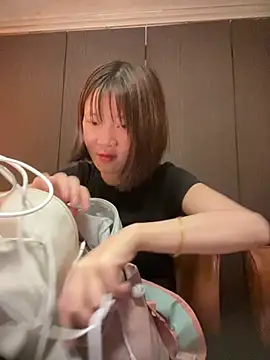 Czat XXX na żywo – littleqiu