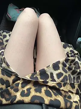 littleqiu Pertunjukan Webcam