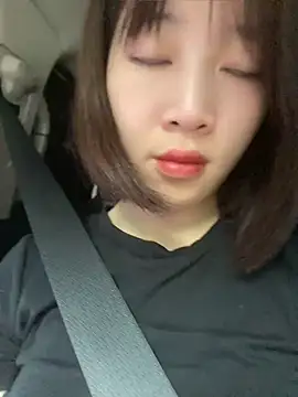 littleqiu's Live XXX Chat