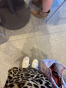 littleqiu 网络视讯表演