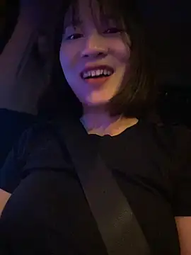 Czat XXX na żywo – littleqiu