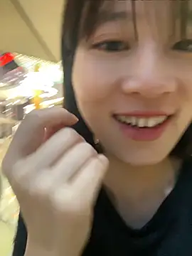 littleqiu's Live XXX Chat