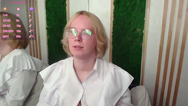Amanda_Butlerrのウェブカメラショー