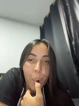 ScarletDarkMuse's Webcam Show