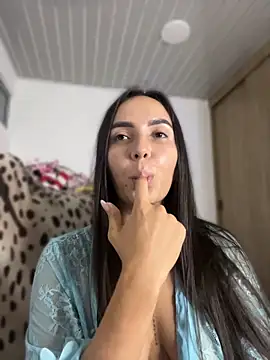 ScarletDarkMuse Adlı Modelin Canlı XXX Sohbeti