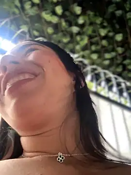 TessaCooper1n Webbikameraesitys