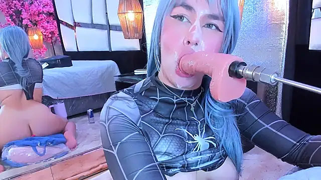 XXX chat uživo modela TessaCooper1