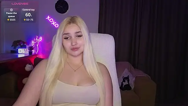 adrelaxina Adlı Modelin Canlı XXX Sohbeti