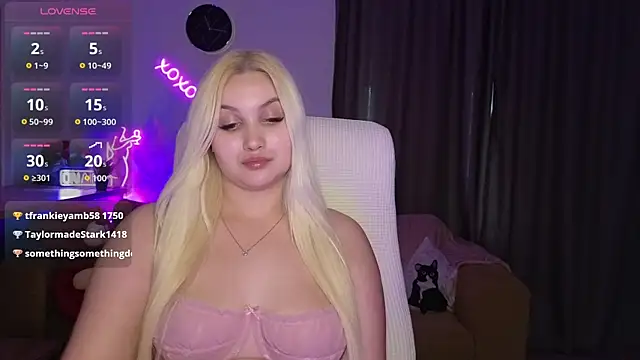 adrelaxinan Live XXX chat