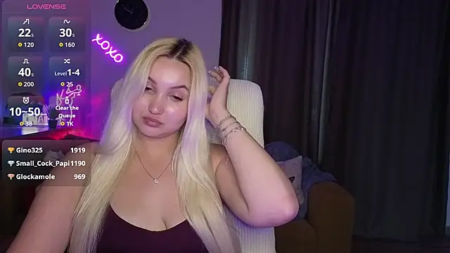 adrelaxina Adlı Modelin Canlı XXX Sohbeti