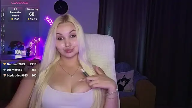 adrelaxina's Webcam Show