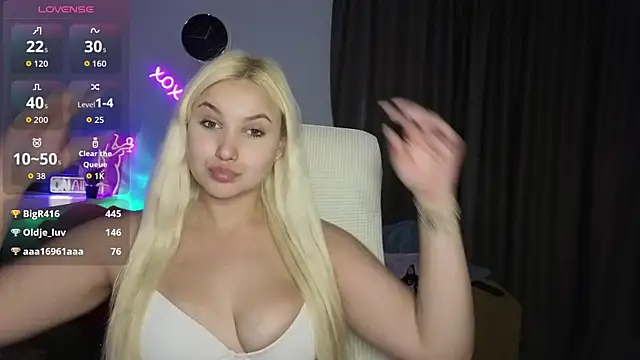 adrelaxina's Live XXX Chat