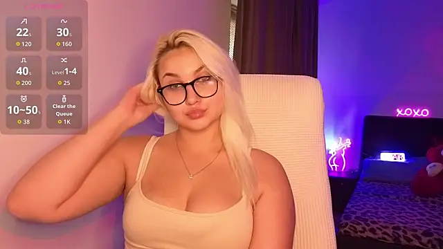 adrelaxina's Live XXX Chat