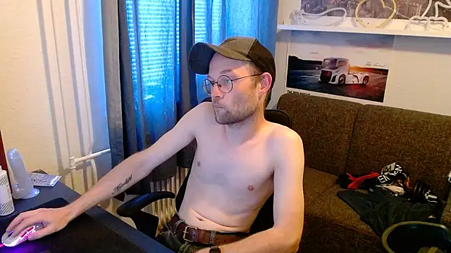 _whoisthatguy_ Webcamshow