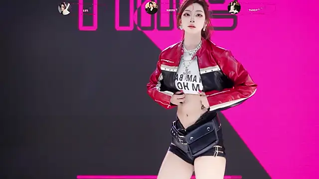 SK-001 Adlı Modelin Web Kamerası Şovu