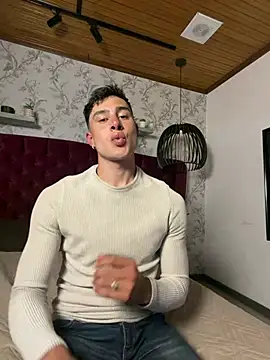 AustinJones_ webkamerás műsora