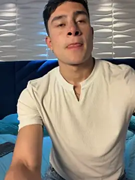 AustinJones_ Pertunjukan Webcam