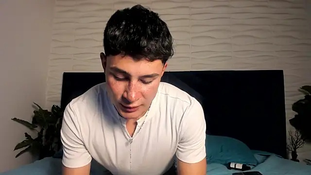 AustinJones_ Pertunjukan Webcam