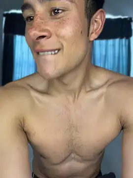AustinJones_ Show Webcam