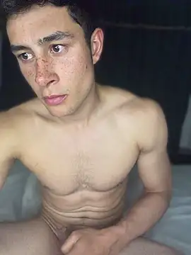 Pokazy przed kamerką – AustinJones_
