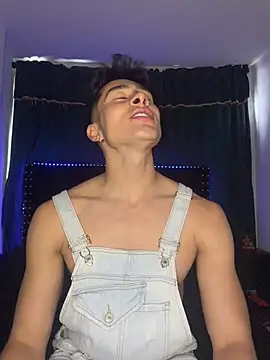 AustinJones_ Pertunjukan Webcam