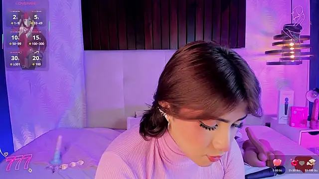 Creamy_Angelo Show Webcam