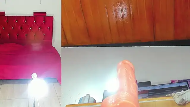 nikky_rosse Show in webcam