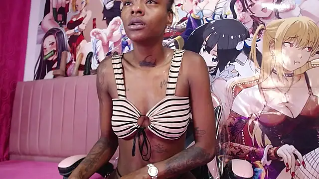 Shantall_ks' Webcam Show
