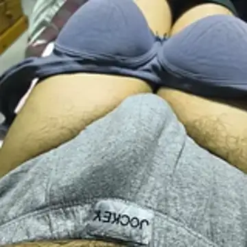 Show modela akguk na web-kameri