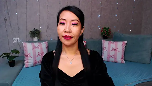 Chat XXX Live LiaPak