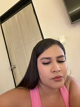 Chat +18 de Bella-kim- ao vivo