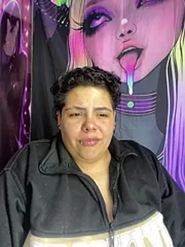 Hailey_Curvy webkamerás műsora