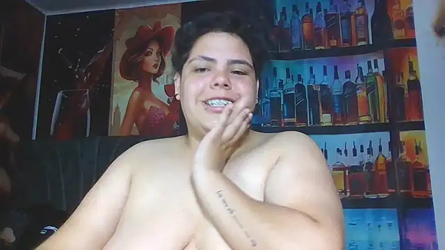 Hailey_Curvy Webcam Show