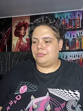 Hailey_Curvy Show in webcam