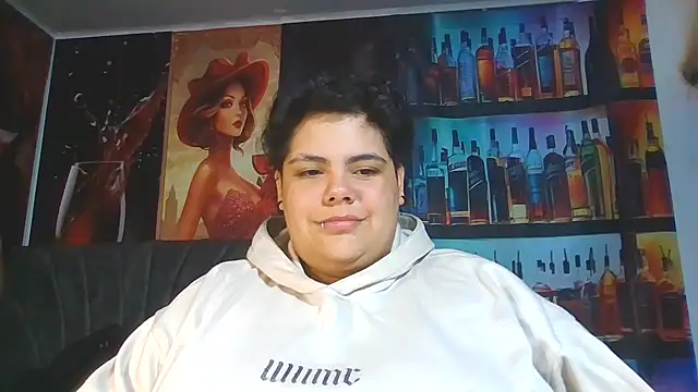 Hailey_Curvy's Webcam Show