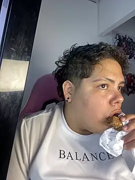 Hailey_Curvy's Webcam Show
