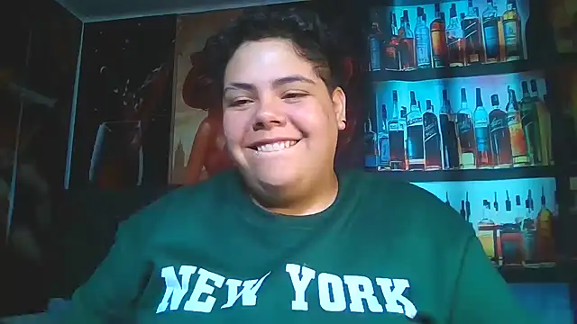 הופעת וובקאם של Hailey_Curvy