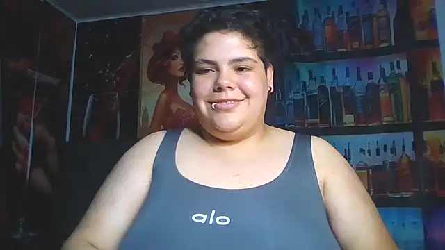 Hailey_Curvy Adlı Modelin Web Kamerası Şovu