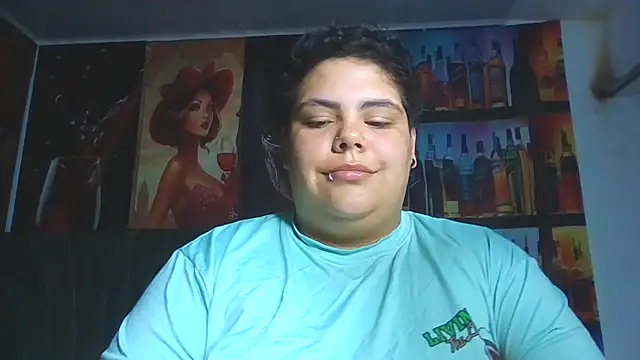 Hailey_Curvy's Webcam Show