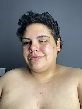 Hailey_Curvy's Webcam Show