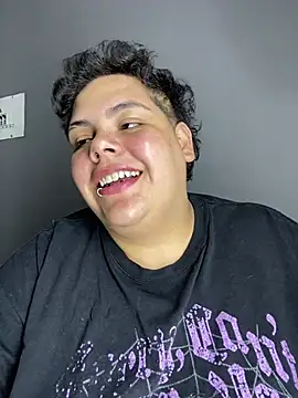 Hailey_Curvy's Webcam Show