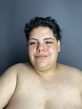 Pokój czatu na żywo – Hailey_Curvy