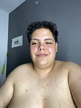 Hailey_Curvy's Webcam Show