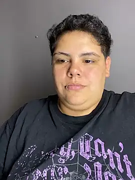 Hailey_Curvy Webcam-Show